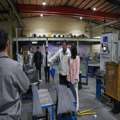 热烈欢迎南昌矿机各位领导考察指导